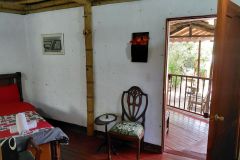 hospedaje-la-tierrita-villa-de-leyva-habitacion-parejas-6